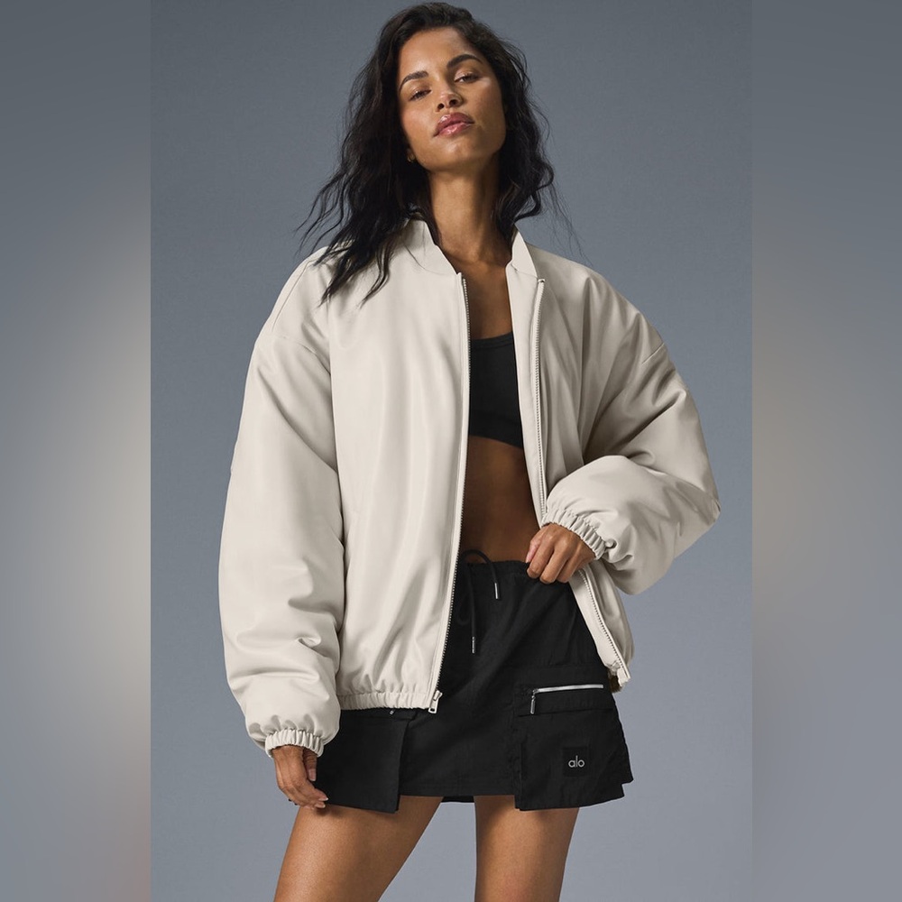 ALO Yoga Faux Leather Off-White Premier Bomber Jacket S *LNWOT* - Picture 2 of 11